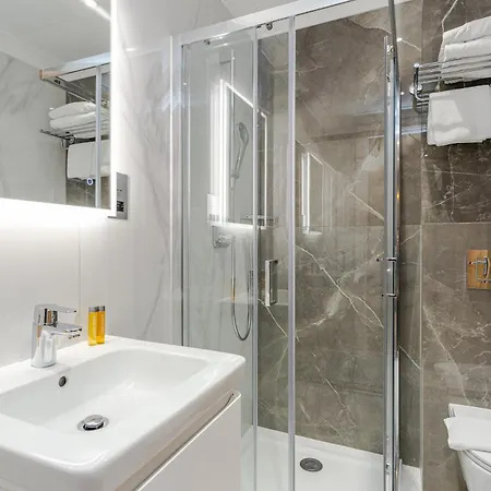 Cleveland Residences Chelsea-3