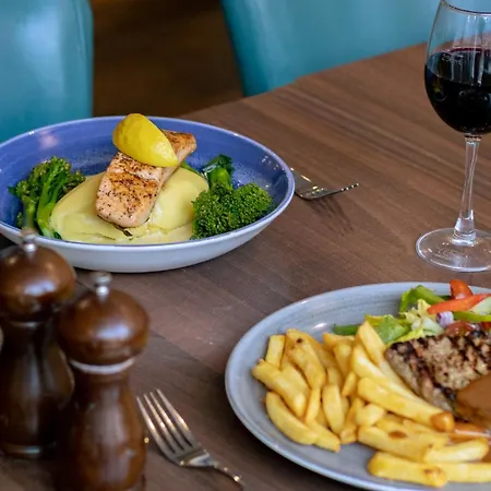 Holiday Inn Express London Stratford By Ihg-3