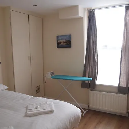 Marble Arch Flats-3