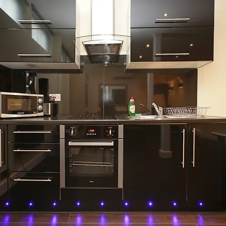 London Central Apartments-3