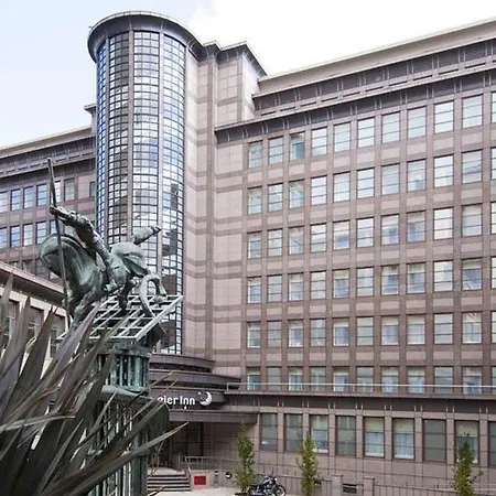 Premier Inn London Blackfriars - Fleet Street-3