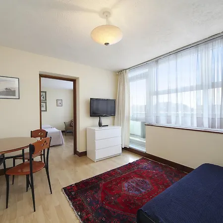 202 Apartments-2