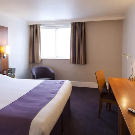 Premier Inn London City - Old Street-3