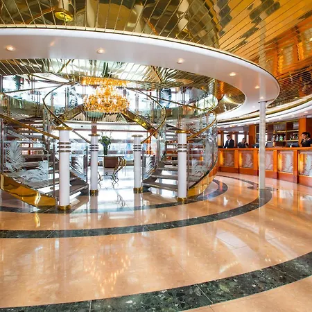 Sunborn London Yacht Hotel-3