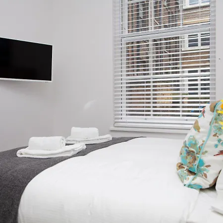 Soho Suites By Indigo Flats-2