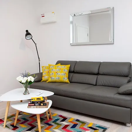 Soho Suites By Indigo Flats-3