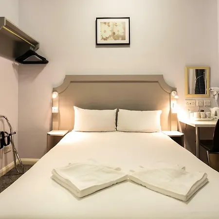 Victoria Station Hotel-2