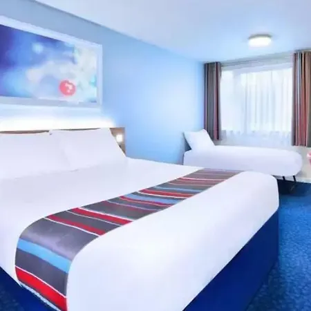 Travelodge London City-2