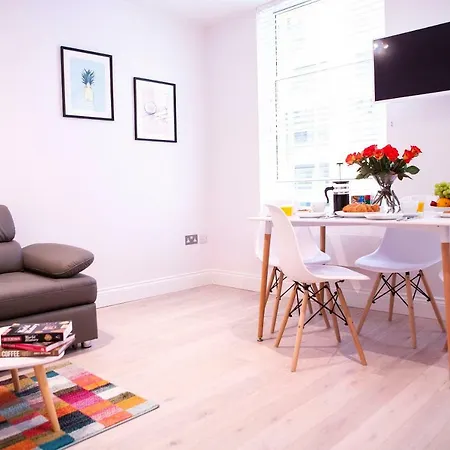 Quiet Central West End Apartments By Indigo Flats-2