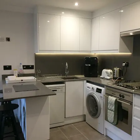 Lexham Gardens Lodge 5-3