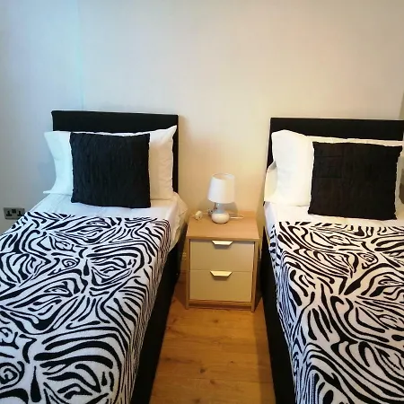 Dream Time Apartments-Aqua Suite-3