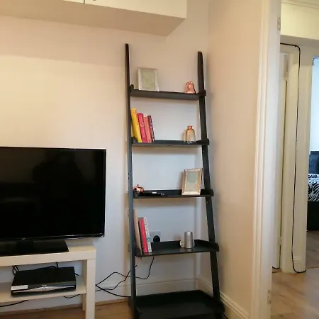 Dream Time Apartments-Aqua Suite-2