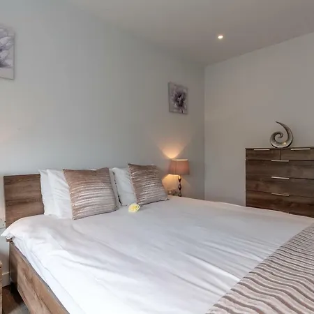 Luxury Central London Apartment-3