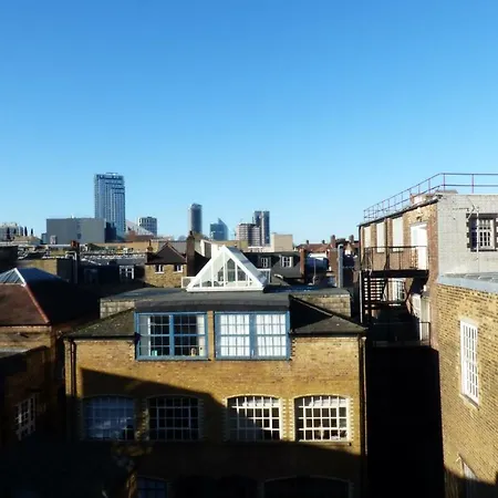 Trendy 2 Bedroom Apartment In Vibrant Shoreditch, Central London Zone 1 Free Wifi - Sleeps 4+2-2