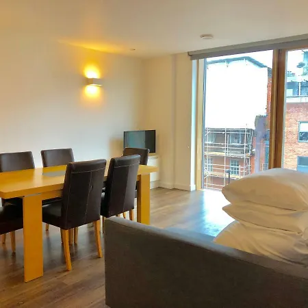Stylish Apartments In Victoria & Westminster-3