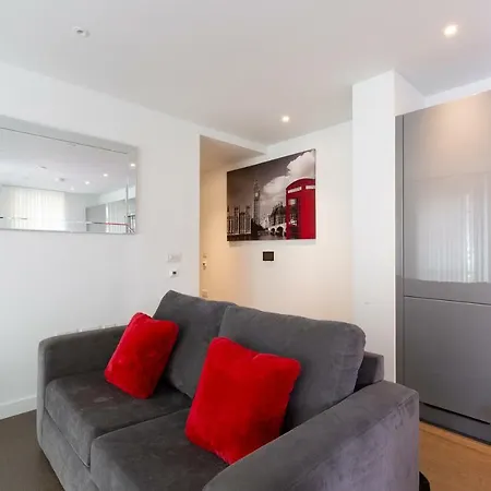 Luxury Central London Apartment-3