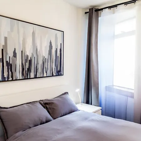 Mayfair Apartment-3