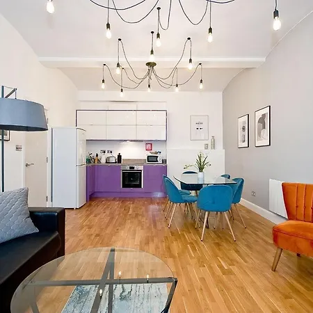 Mulberry Flat 2 - Two Bedroom 1St Floor By City Living London-3