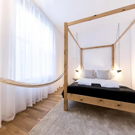 The Hammock Lodge, Holborn, By The Design Traveller-2