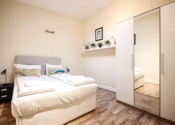 Fantastic Stays At Camden Londra