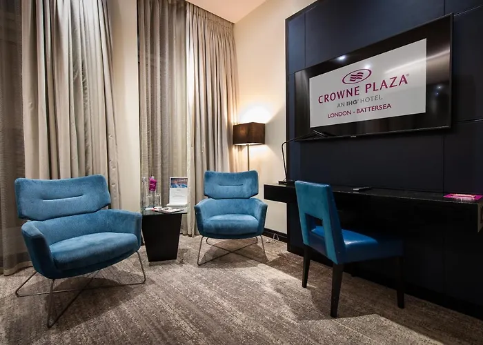 Crowne Plaza London Battersea