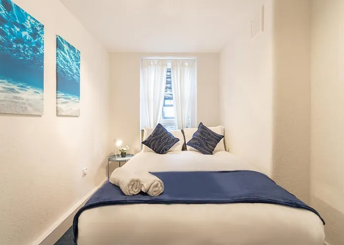 Stunning 2 Bedrooms Apartment Next Door To Selfridges And Oxford Street London