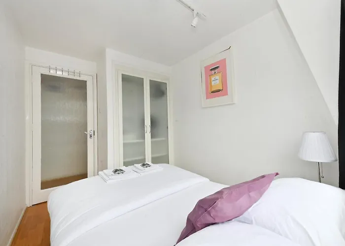 Oxford Street & Carnaby - Soho Abode s