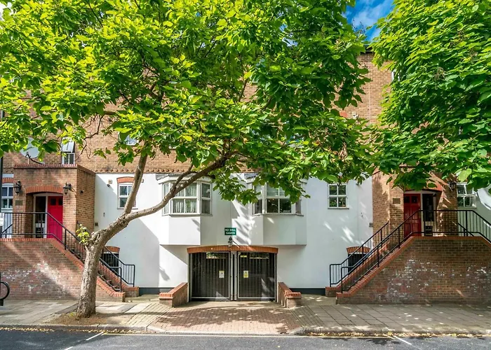 Aval Splendid Apartment Near Vauxhall Tube
