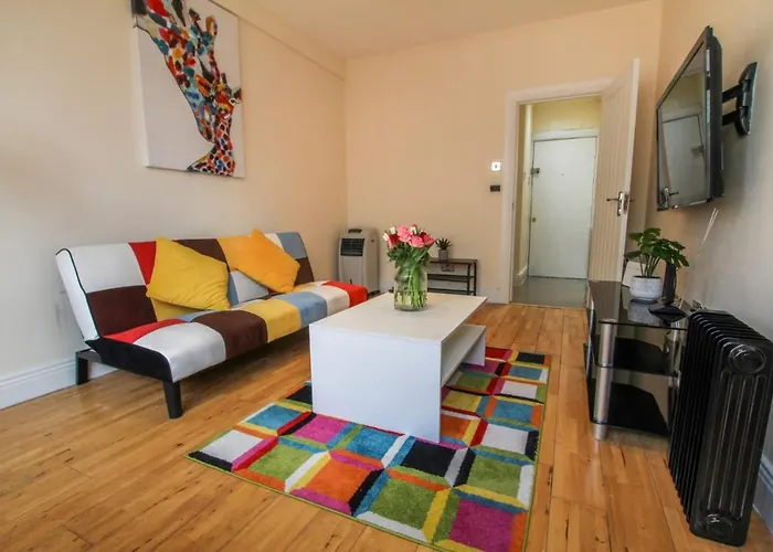 Rare Central London Gem Close To Transport Links