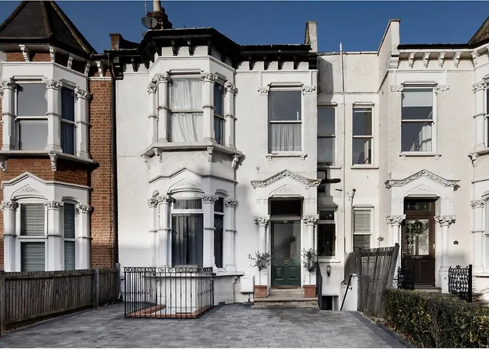 Fabulous East Finchley