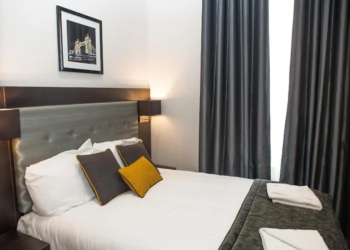 The Tudor Inn Hotel