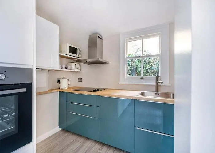 Luxury Fulham Flat With 5* Touches Nr River Thames London