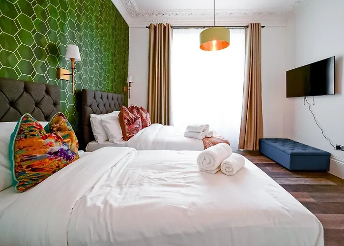 Dean Court Hotel