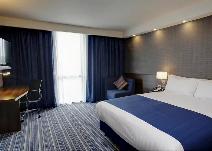 Holiday Inn Express London - Excel By Ihg