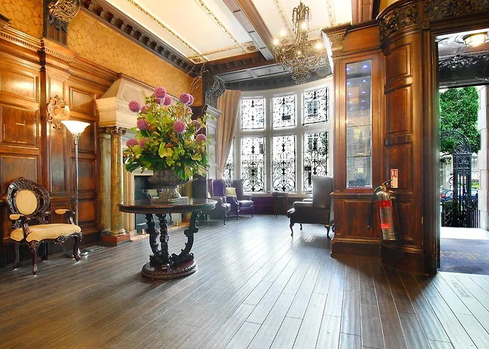 Grand Royale Hyde Park