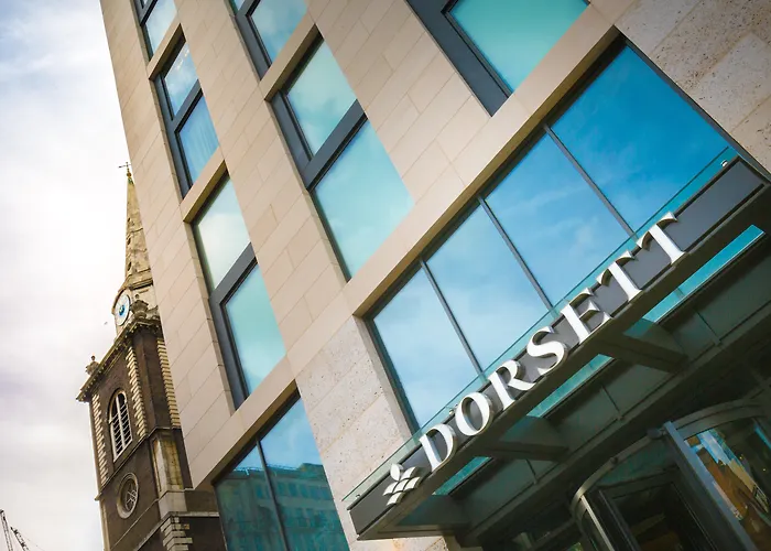 Leonardo Hotel London Aldgate - Formerly Hotel Saint