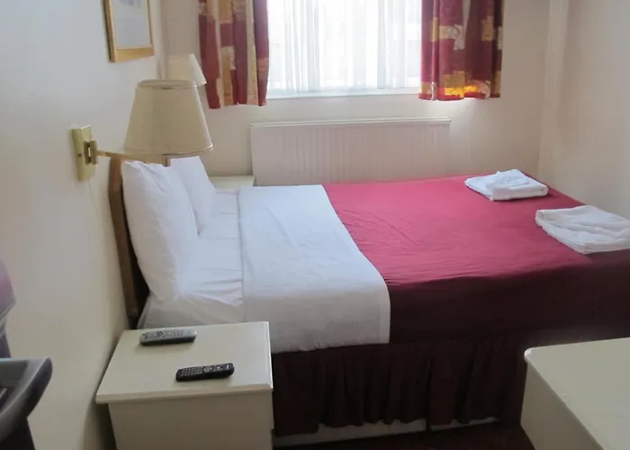 Chiswick Lodge Hotel