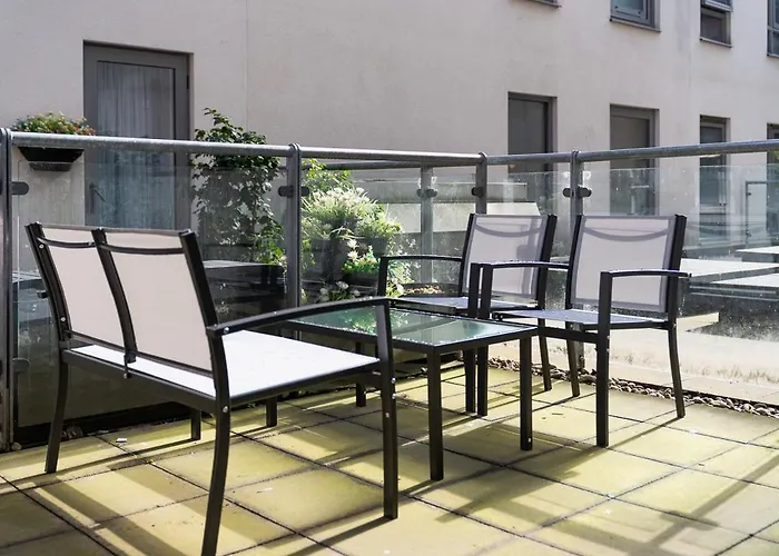 Liverpool St Shoreditch London Terrace Apartment