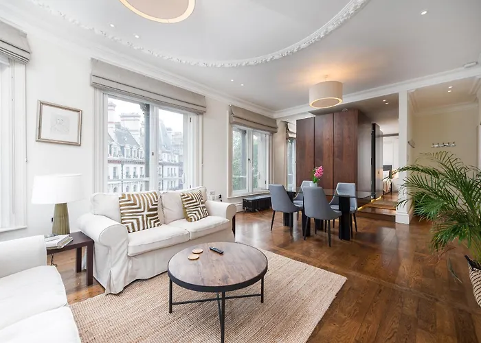 Grosvenor Gardens By Capital