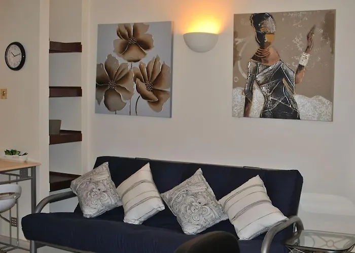 Awesome Apartment In The Heart Of Camden Town London