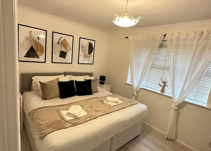 Stylish 1 Bedroom Close To Tooting Bec Station London