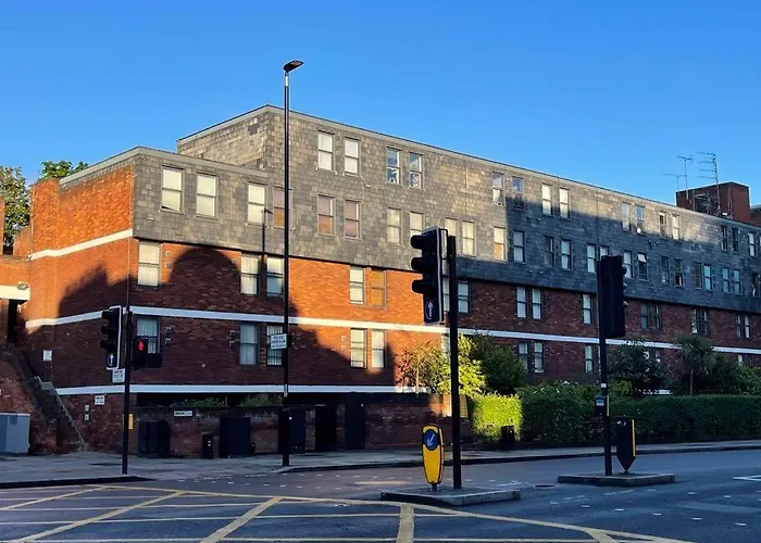 Amazing Apartment Central London Near Tube Station With Aircon