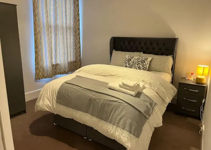 Two Bedroom Flat In London