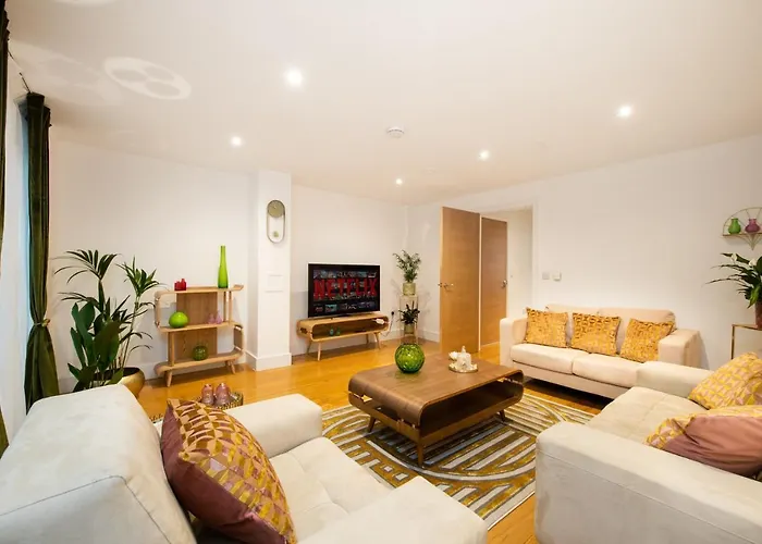 London Nino Apartments