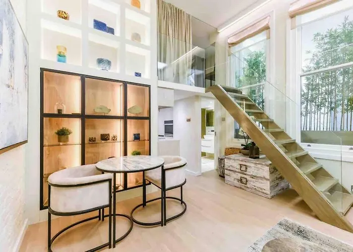 Luxury Modern Apartment