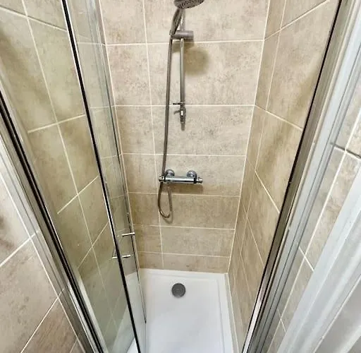 Se4, Self Contained Studio Flat. London