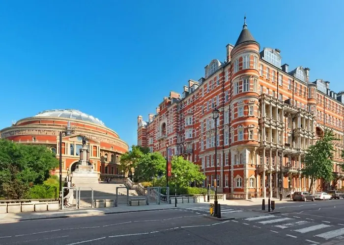 Amazing South Kensington Flat