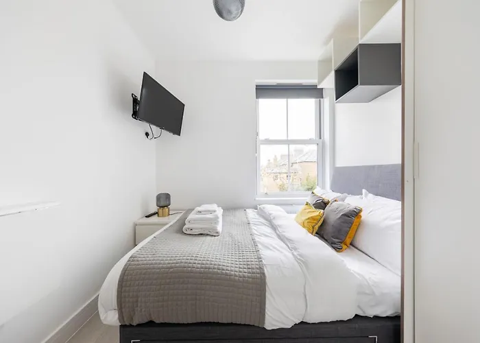 Double Bedroom Hotel In Tufnell Park With Wifi