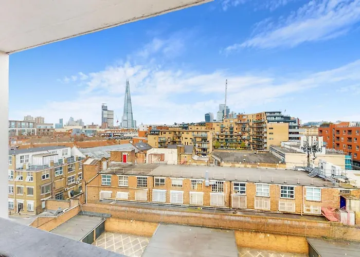 Near To Tower Bridge With Free Parking & View Of The Shard