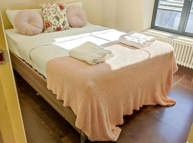 Eversholt Flats Apartment London